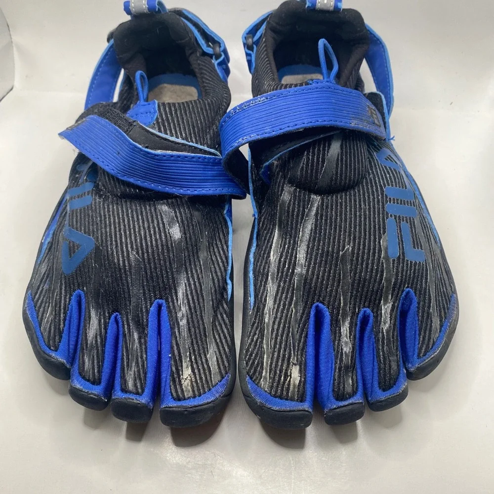 FILA Skele-Toes Bayrunner Men 9 Black Blue Minimalist Water Shoes 1PK010EX-003